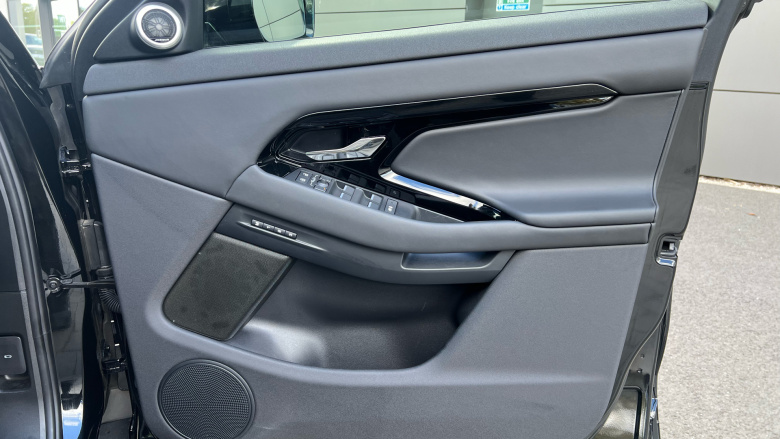 Land Rover Range Rover Evoque 2.0 D200 Dynamic HSE 5dr Auto Diesel Hatchback